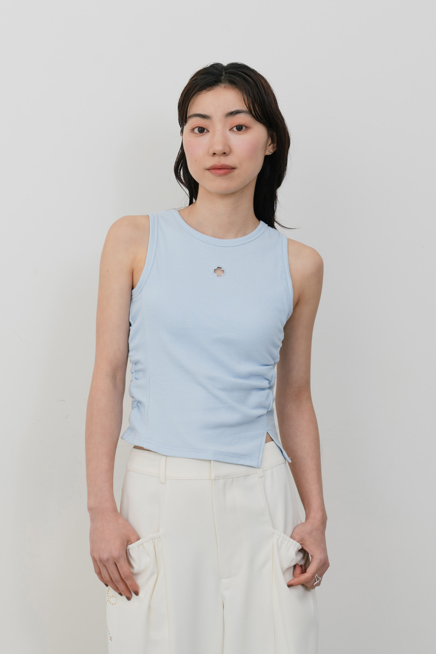 簍空小花長版BraTop