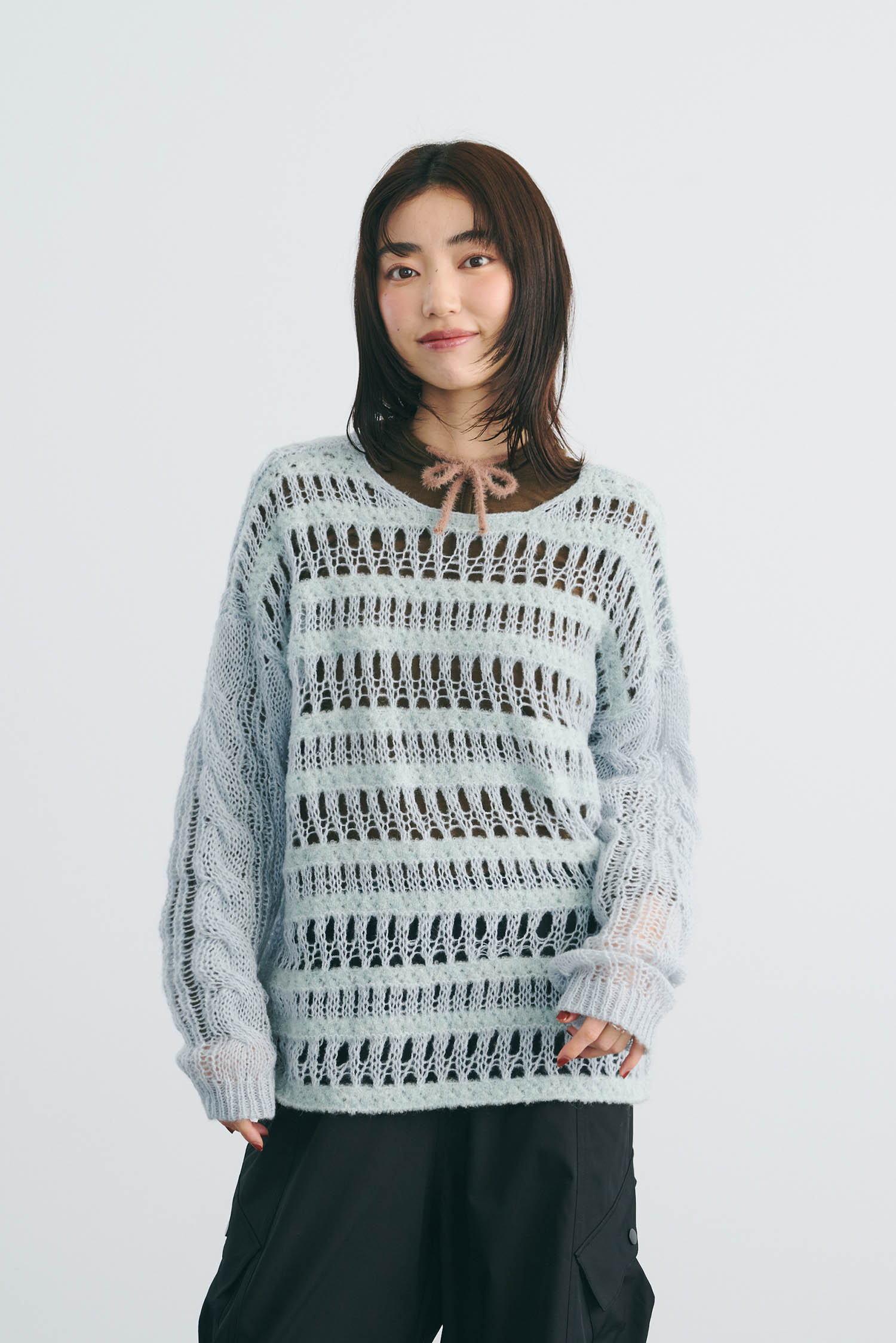 一針一線簍空上衣