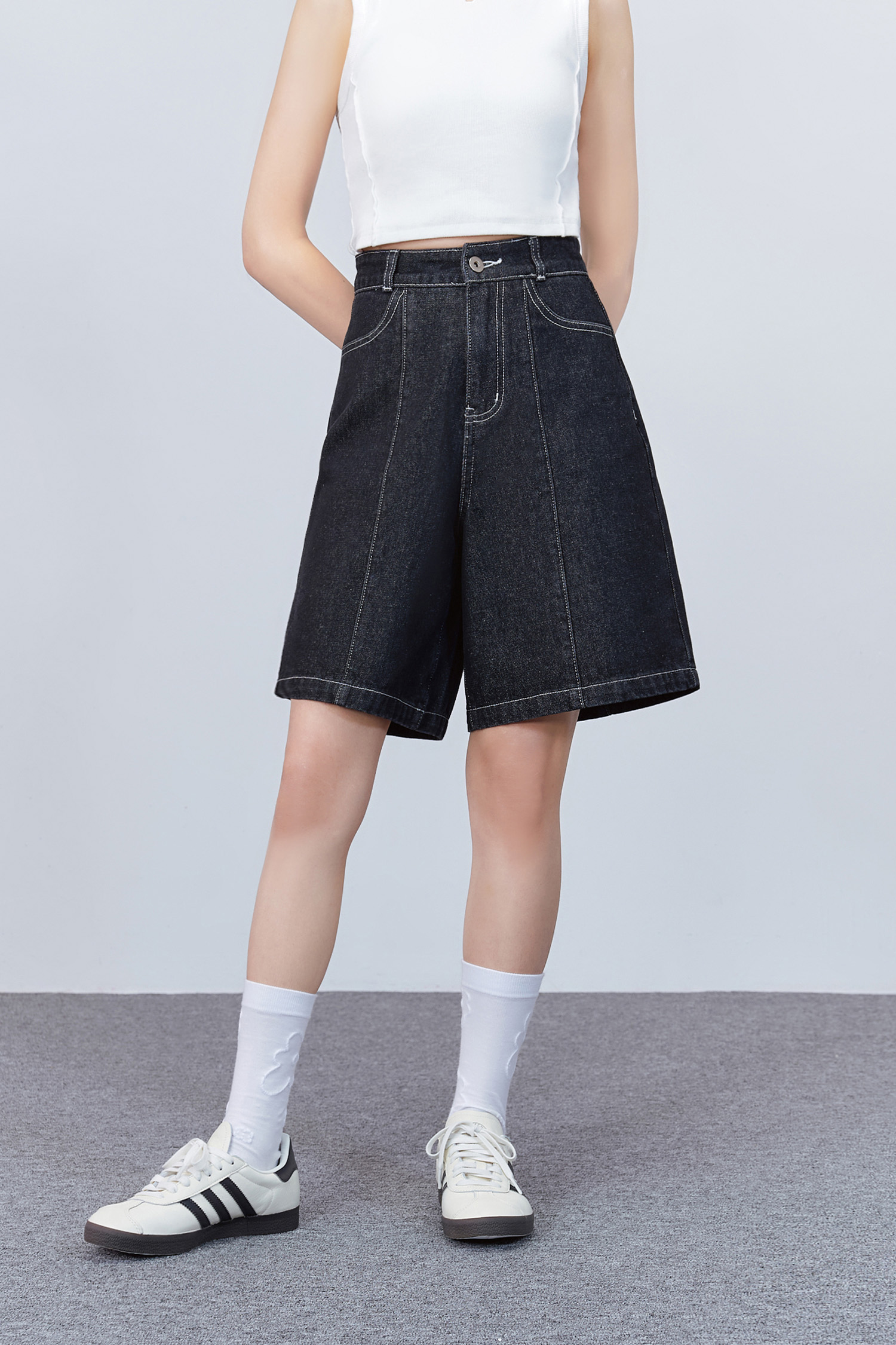 暗藏心意牛仔短褲