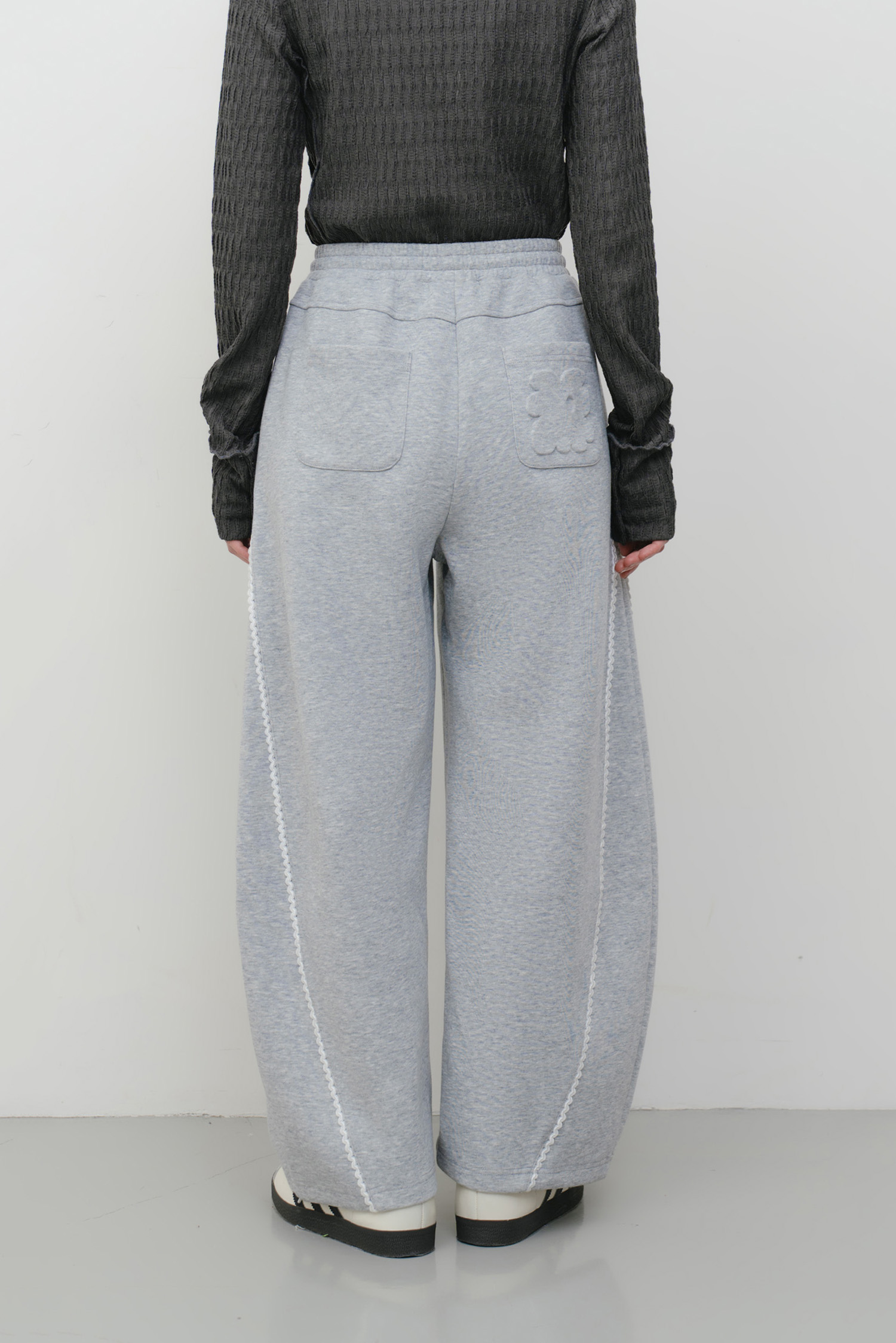 壓紋小花彎刀棉褲