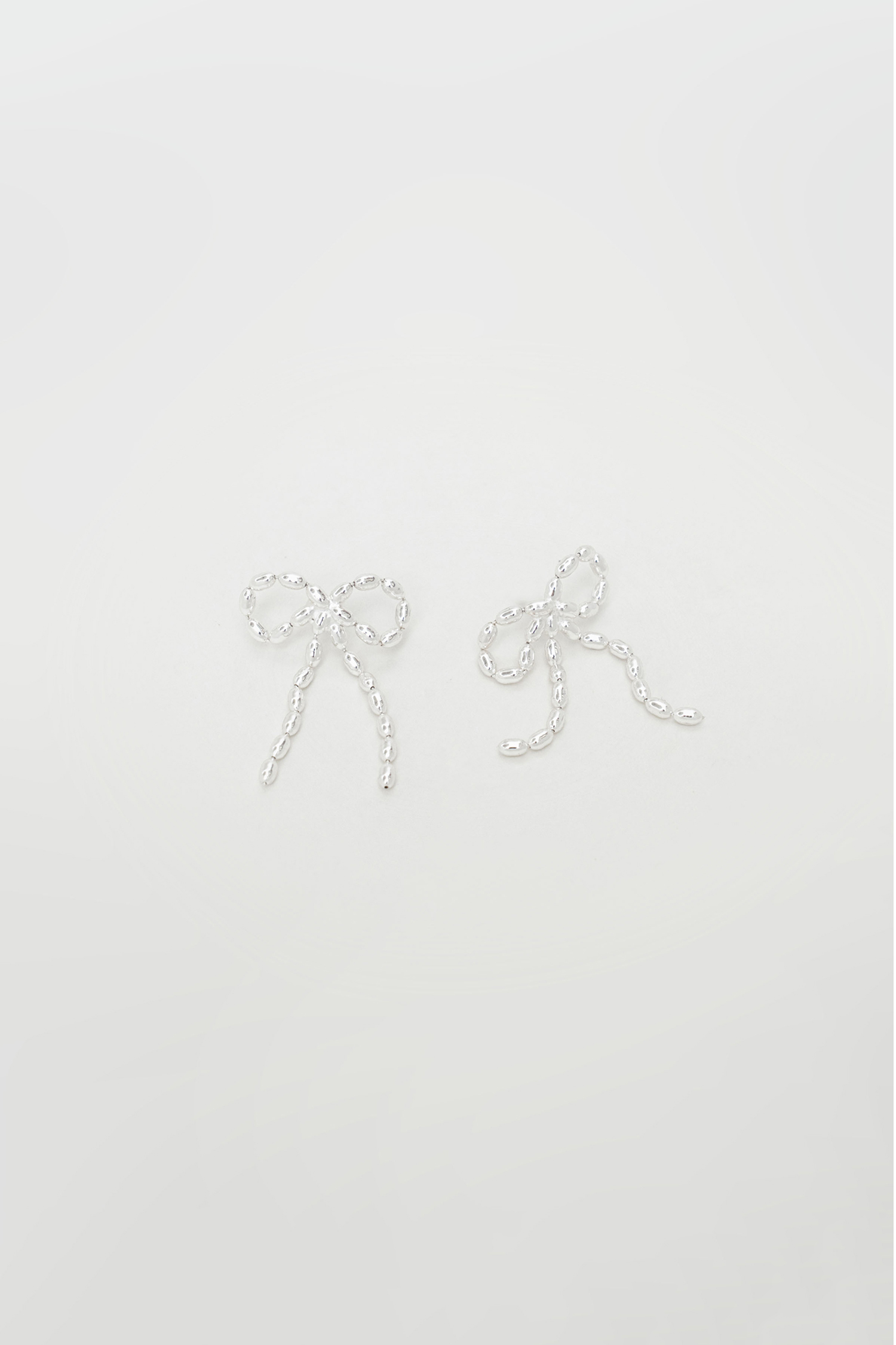 蝴蝶結飄飄耳環